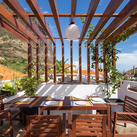 بيت شباب Madeira Surf Camp بورتو دا كروز المظهر الخارجي الصورة