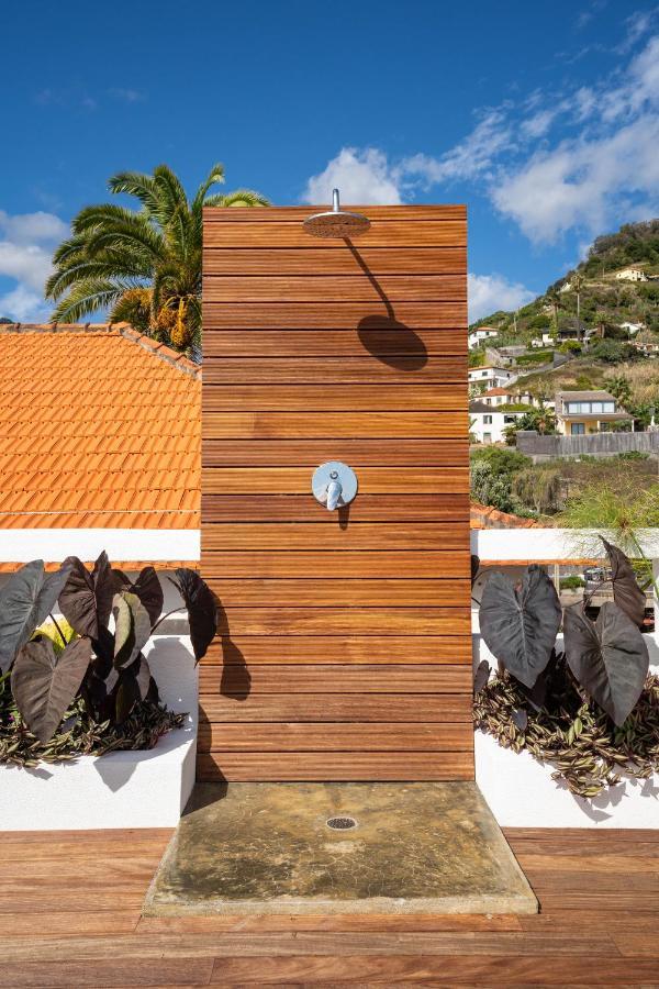 بيت شباب Madeira Surf Camp بورتو دا كروز المظهر الخارجي الصورة